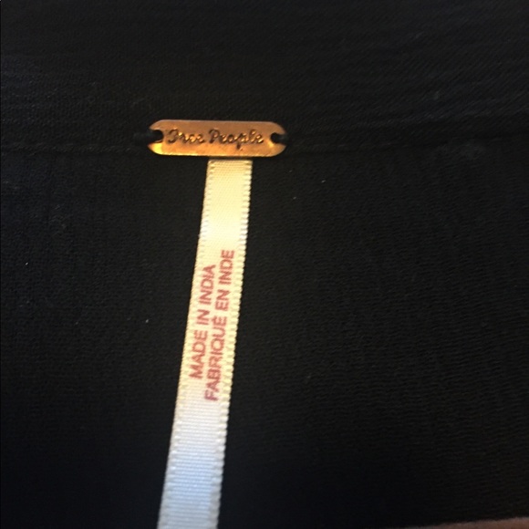 🍀BLACK* BNWT Free People  blouse - Picture 7 of 7